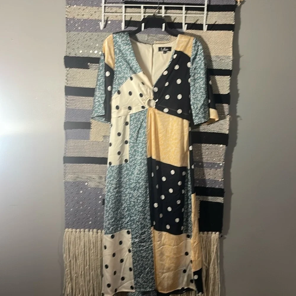 Lulus mixed pattern dress! - Picture 1 of 8